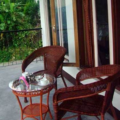 Monarch Hotel